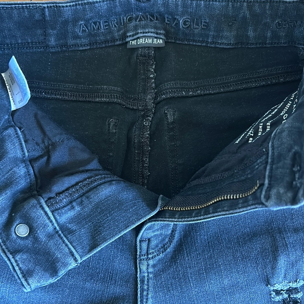 American eagle distressed black skinny jean size 2